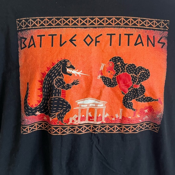 Godzilla and King Kong Titans Class T UNISEX - Picture 2 of 3